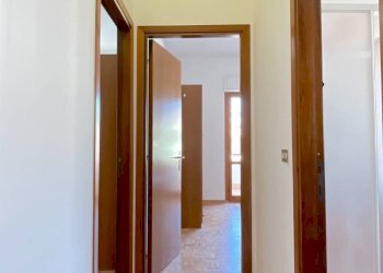 Foto 12 - Quadrilocale Via Emilia
 
12, Alba Adriatica - foto 12