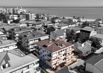 Foto 16 - Quadrilocale Via Emilia
 
12, Alba Adriatica - foto 16