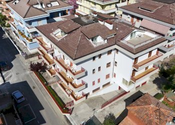 Foto 50 - Quadrilocale Via Emilia
 
12, Alba Adriatica - foto 50