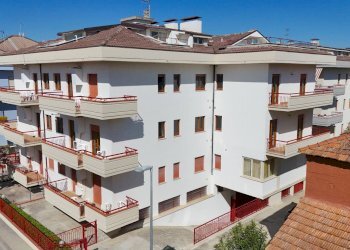 Foto 51 - Quadrilocale Via Emilia
 
12, Alba Adriatica - foto 51