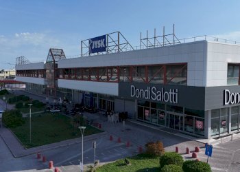 Foto 34 - Laboratorio Via Pasubio
 
15, San Benedetto del Tronto - foto 34