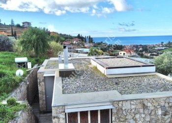 Foto 1 - Independent house Via Generale Vincenzo Rossi, Bordighera - photo 1