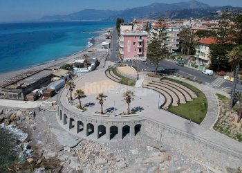 Foto 3 - Locale Commerciale Via Vittorio emanuele, Bordighera - foto 3