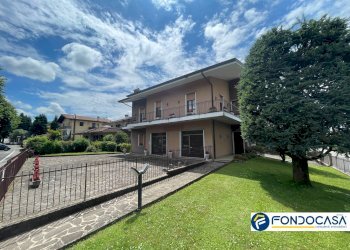 Foto 1 - Villa Passirano - photo 1