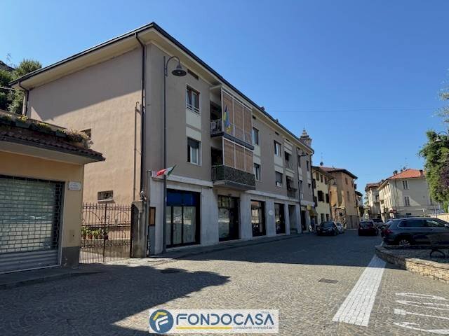 Foto 2 - Commercial Premises Capriolo - photo 2