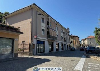 Foto 2 - Commercial Premises Capriolo - photo 2