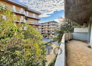 Foto 15 - Bilocale Via Ticino
 
23, Silvi - foto 15