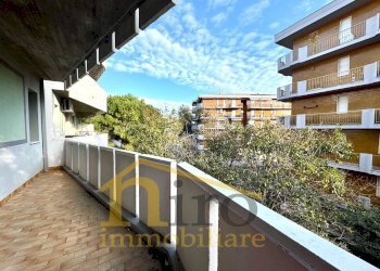 Foto 23 - Bilocale Via Ticino
 
23, Silvi - foto 23