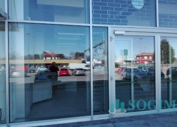 foto esterna - Commercial Premises Via Circonvallazione, Busnago - photo 3