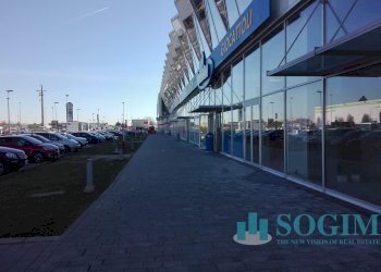 Foto 1 - Commercial Premises Via Circonvallazione
 
69, Busnago - photo 1