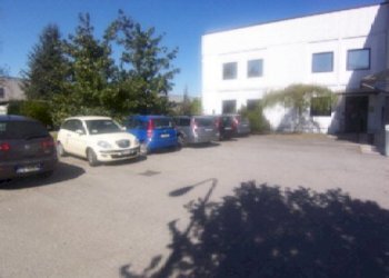 Parziale di area esterna parcheggio - Ufficio VIA  ARCHIMEDE
 
32, Corsico - foto 6