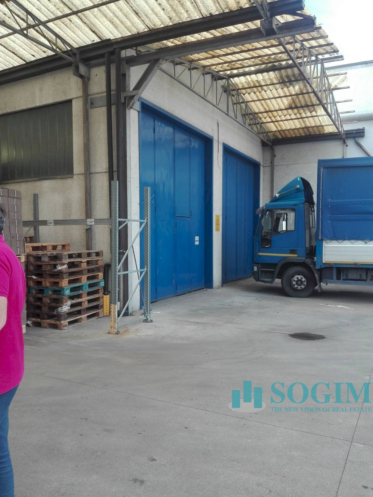 esterno - Capannone Via Magenta, Rho - foto 3