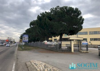 Foto 8 - Commercial Premises strada statale sempione, Busto Arsizio - photo 8