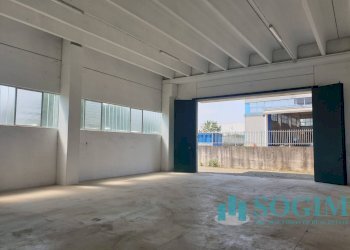 Foto 1 - Capannone Trezzano Rosa - foto 1