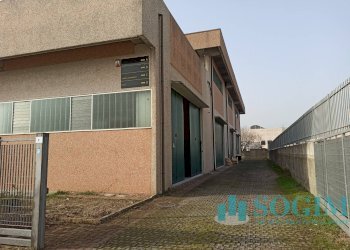 Foto 2 - Capannone Trezzano Rosa - foto 2