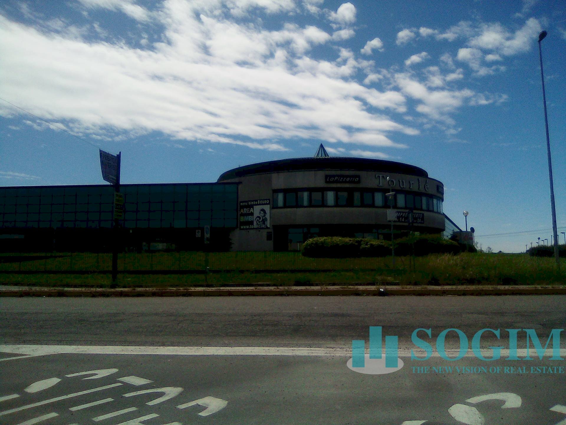 Foto 1 - Commercial Premises via europa
 
30, Cusago - photo 1