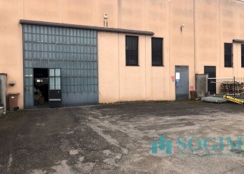 Foto 2 - Shop Corbetta - photo 2