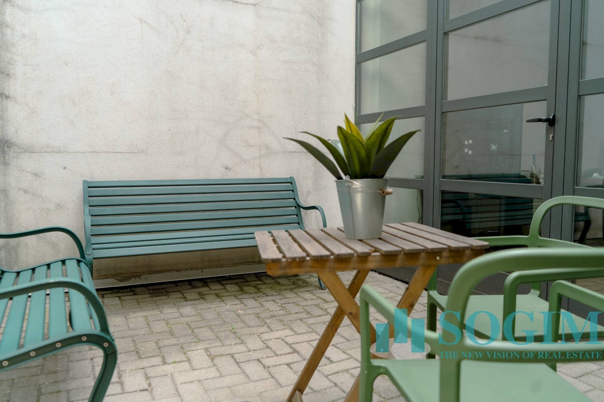 area fumatori esterna - Ufficio via Fratelli Bressan
 
2, Milano - foto 3