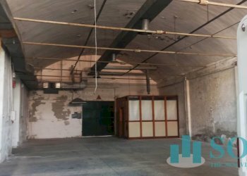 Foto 15 - Capannone VIA PUCCINI
1, Peschiera Borromeo - foto 15