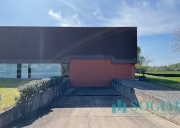 Foto 6 - Capannone Via Per Cassano
 
1, Rivolta d'Adda - foto 6