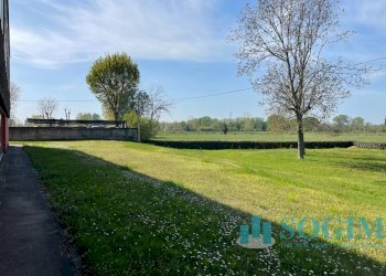 Foto 7 - Capannone Via Per Cassano
 
1, Rivolta d'Adda - foto 7