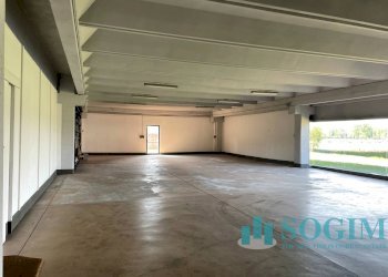 Foto 16 - Capannone Via Per Cassano
 
1, Rivolta d'Adda - foto 16