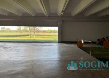 Foto 18 - Capannone Via Per Cassano
 
1, Rivolta d'Adda - foto 18