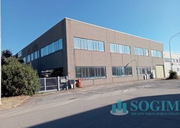 Foto 4 - Capannone Via Della Meccanica
 
3/5, Gaggiano - foto 4