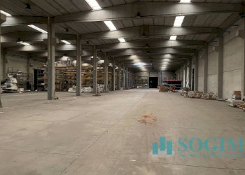 Foto 5 - Locale Commerciale Via Caorsana
30, Piacenza - foto 5