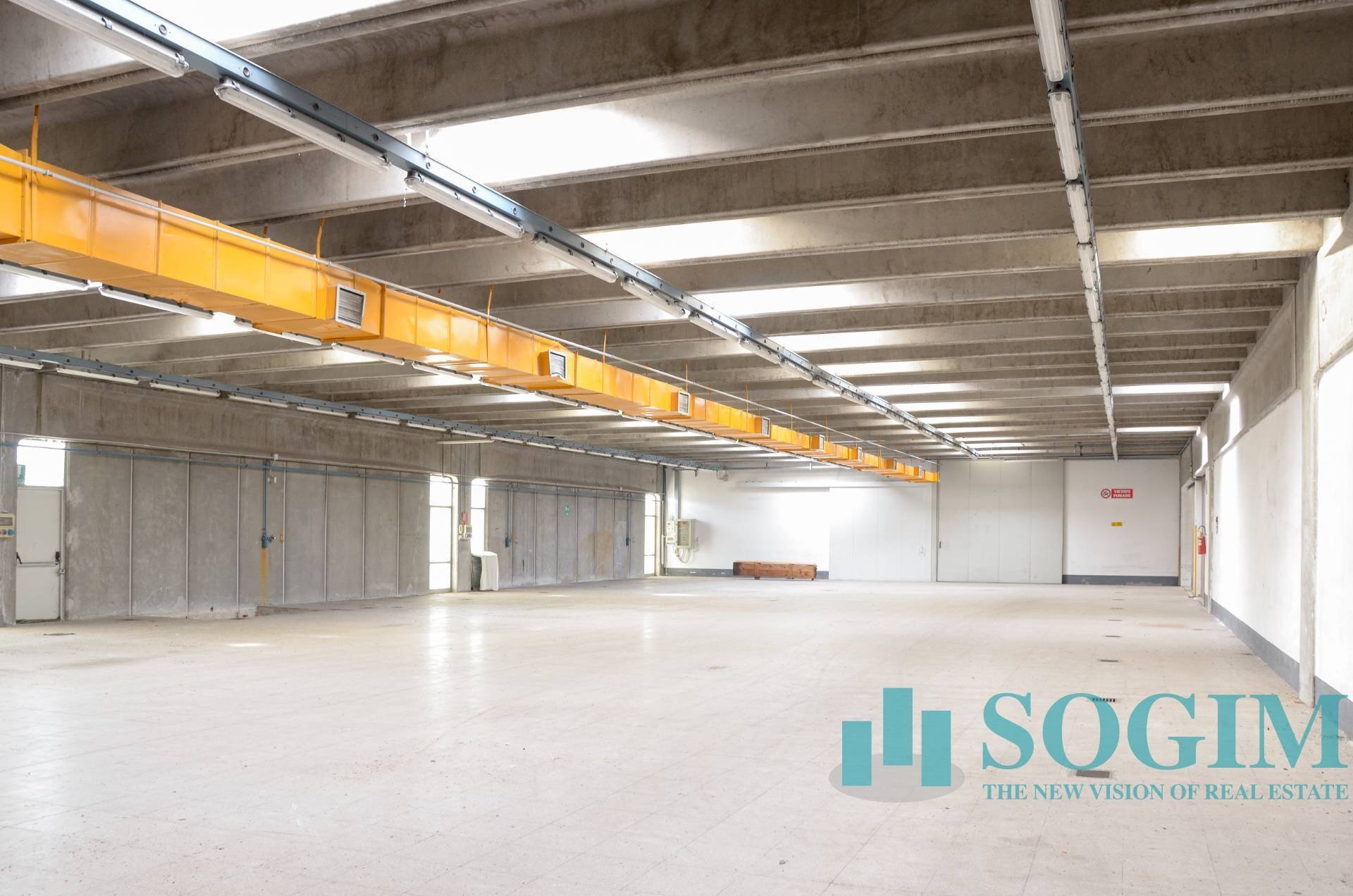 interno - Capannone via cesare battisti, Golasecca - foto 2