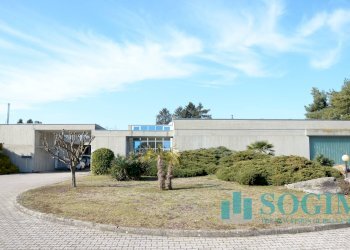 esterno - Capannone via cesare battisti, Golasecca - foto 1