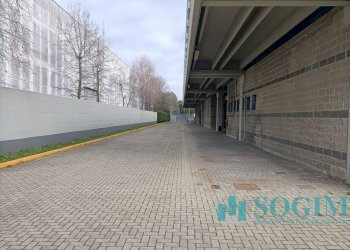 Foto 12 - Shed Via del Valà
 
14, Carate Brianza - photo 12