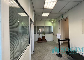 Foto 2 - Capannone via donatori di sangue
 
70, Santo Stefano Ticino - foto 2