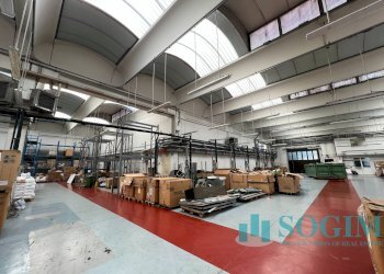 Foto 15 - Capannone via donatori di sangue
 
70, Santo Stefano Ticino - foto 15