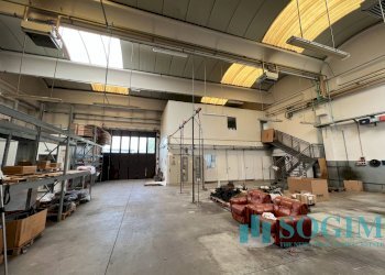 Foto 19 - Capannone via donatori di sangue
 
70, Santo Stefano Ticino - foto 19