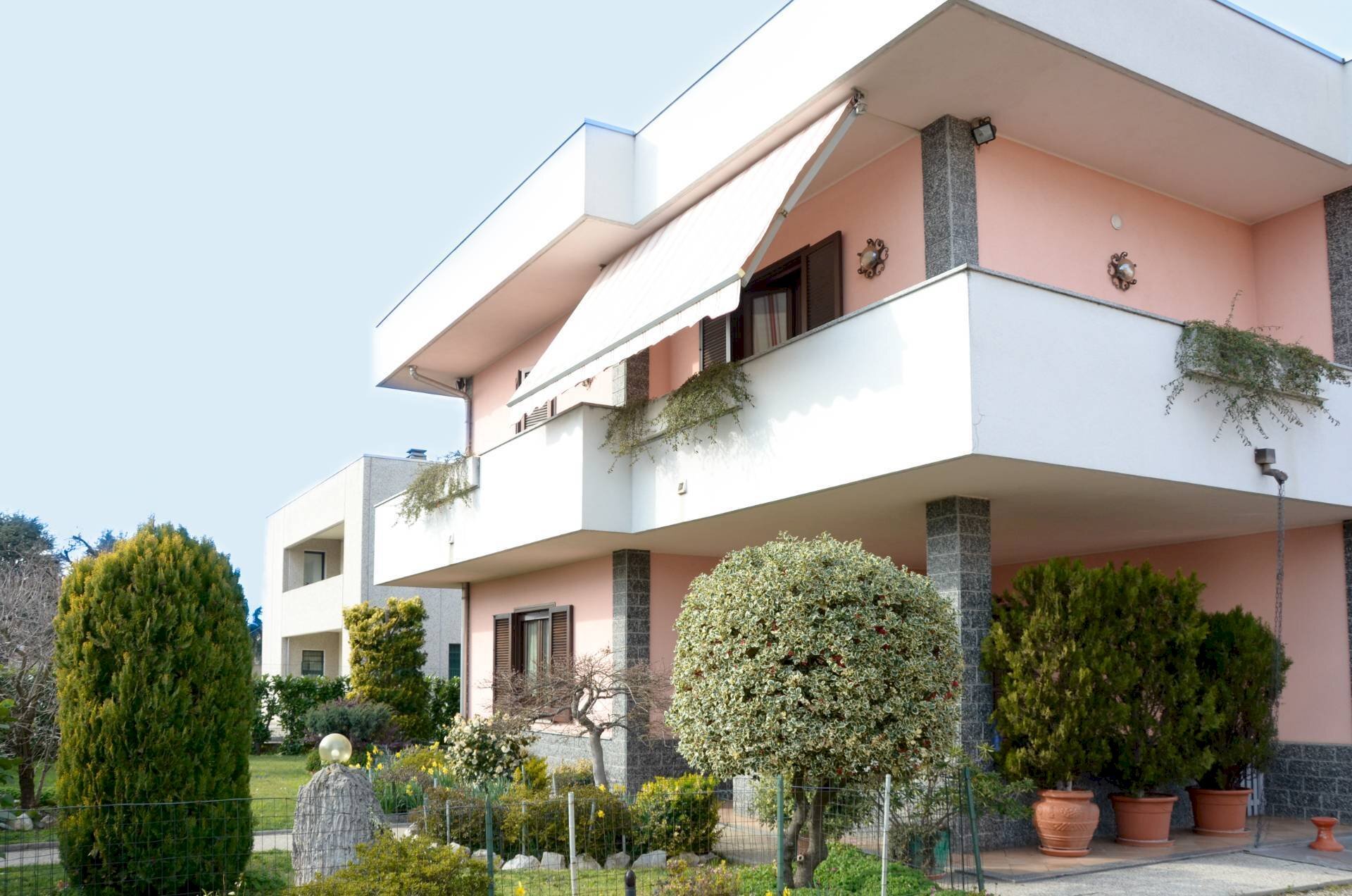 Foto 2 - Capannone Via Monte Golico, Samarate - foto 2