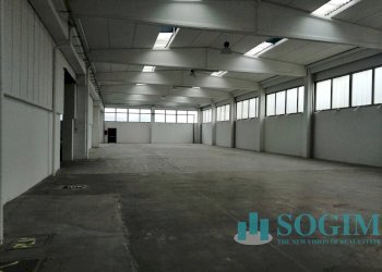 interno - Capannone Via Milani
 
5, Robecchetto con Induno - foto 2