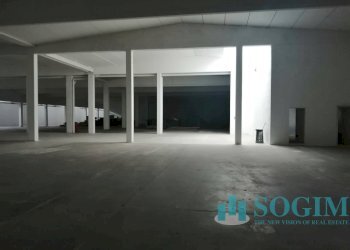 interno - Capannone Via Milani
 
5, Robecchetto con Induno - foto 14