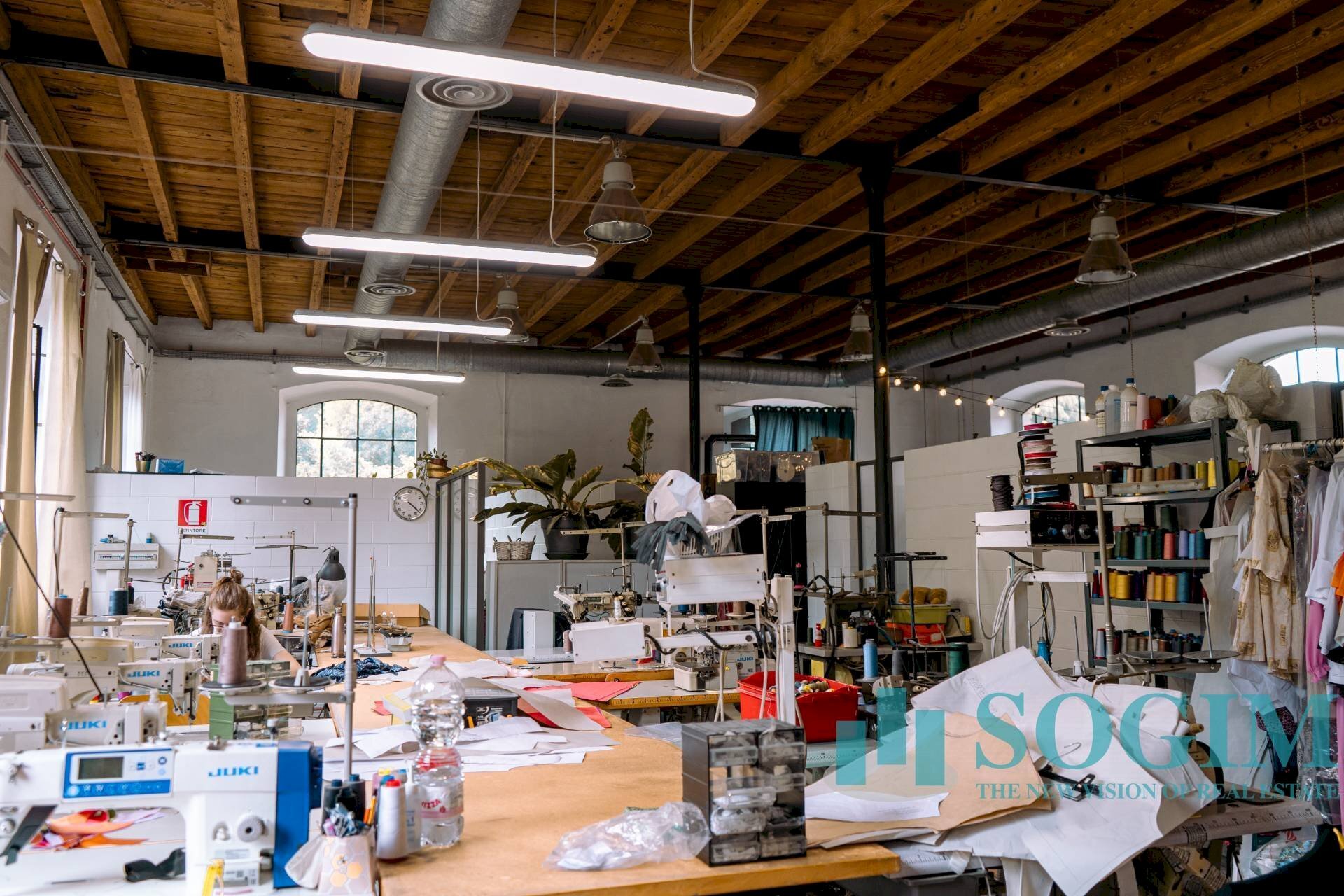 Foto 3 - Capannone via Molino ponte
 
1, Verano Brianza - foto 3