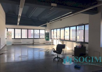 foto uffici 2 - Capannone via Brughetti
 
9/h, Bovisio-Masciago - foto 2