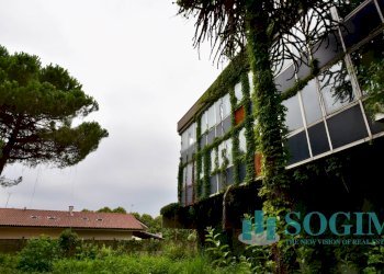 Foto 5 - Stabile - Palazzo Via Cesare Battisti
 
54, Albiate - foto 5