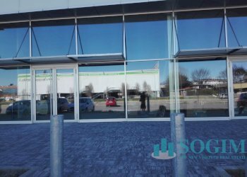esterno - Commercial Premises Via Circonvallazione
 
69, Busnago - photo 11