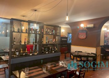 Foto 3 - Locale Commerciale via caio asinio
 
9, Cernusco sul Naviglio - foto 3