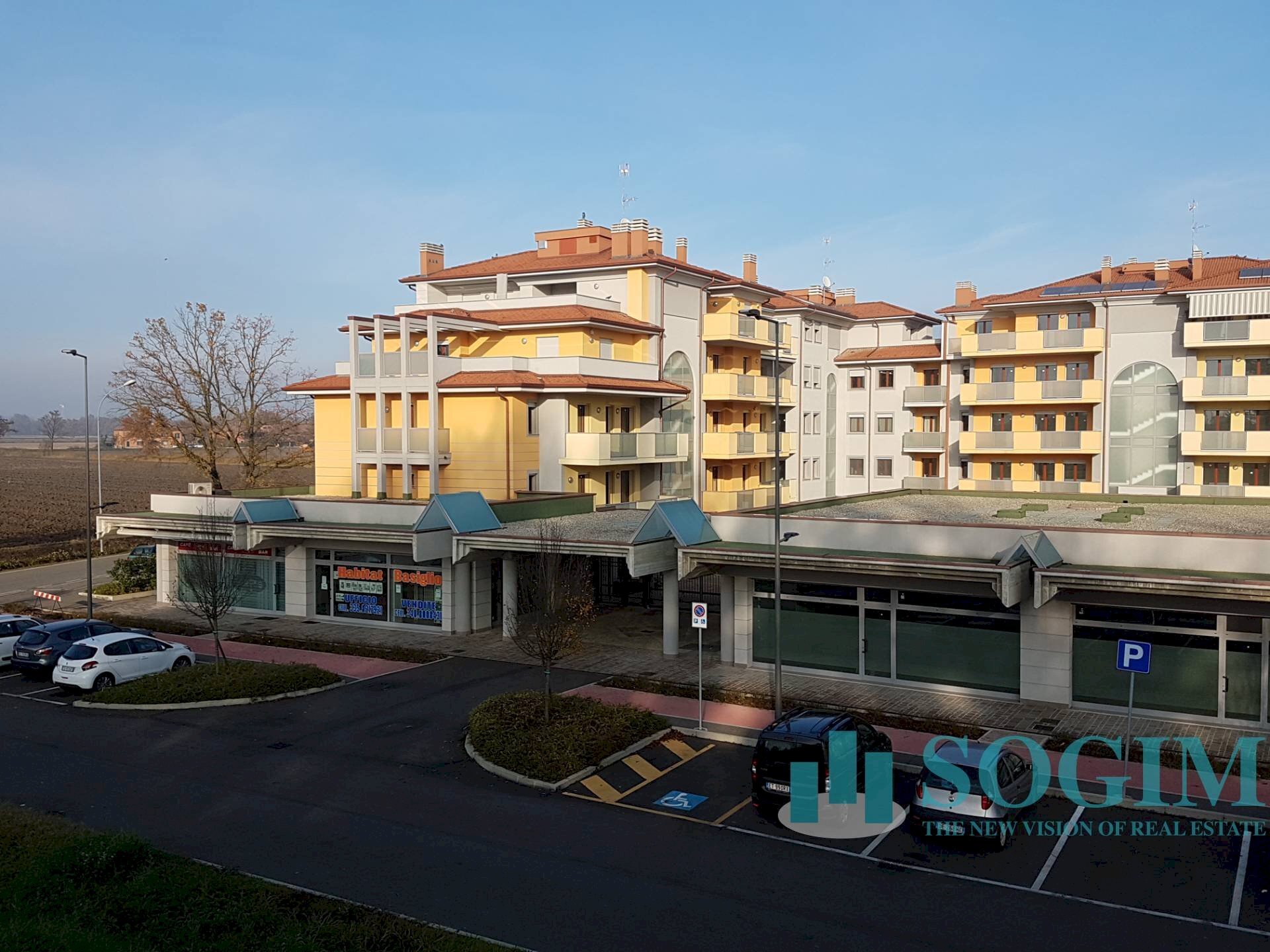 Foto 1 - Shop Basiglio - photo 1