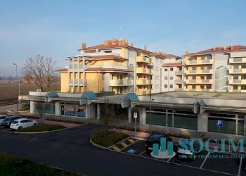 Foto 1 - Negozio Basiglio - foto 1