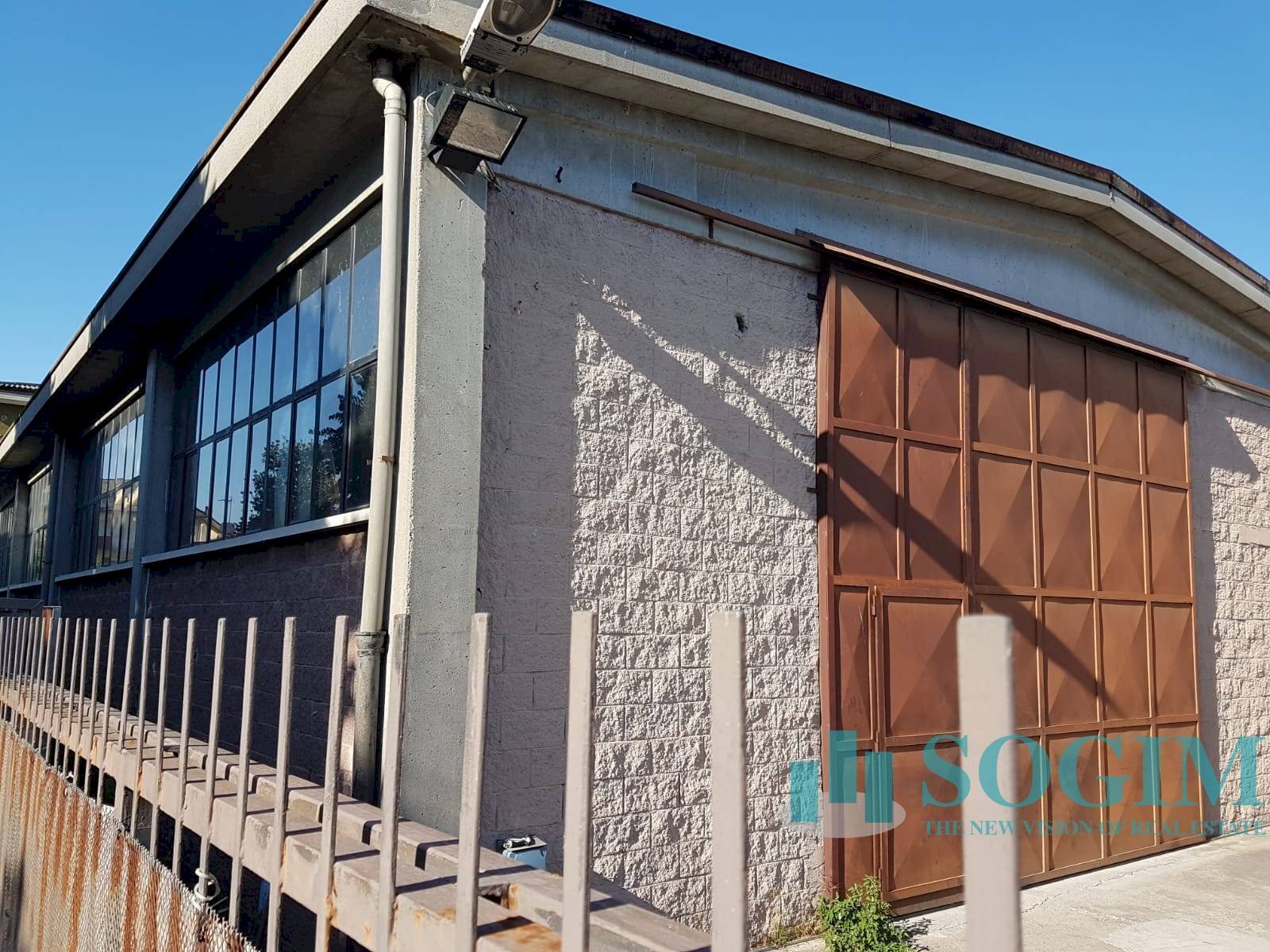 Foto 3 - Capannone Opera - foto 3