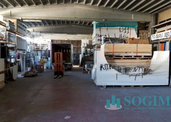 Foto 2 - Capannone Opera - foto 2