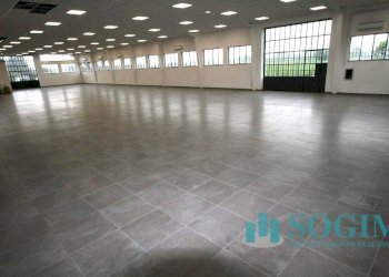 Foto 3 - Locale Commerciale VIA MONZA
 
20, Gorgonzola - foto 3