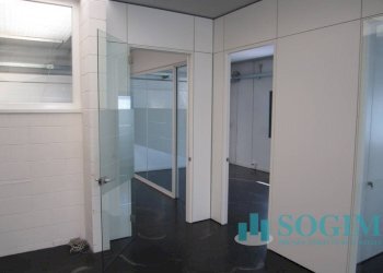 Foto 7 - Capannone Manzoni
 
6, Gavirate - foto 7