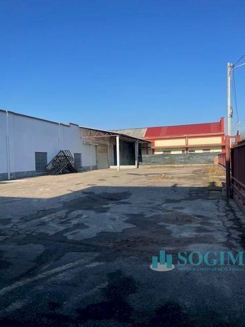 Foto 1 - Capannone Gorla Maggiore - foto 1